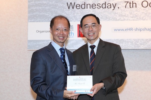 (Left to Right) Mr Pascal TSE and Dr CP HO